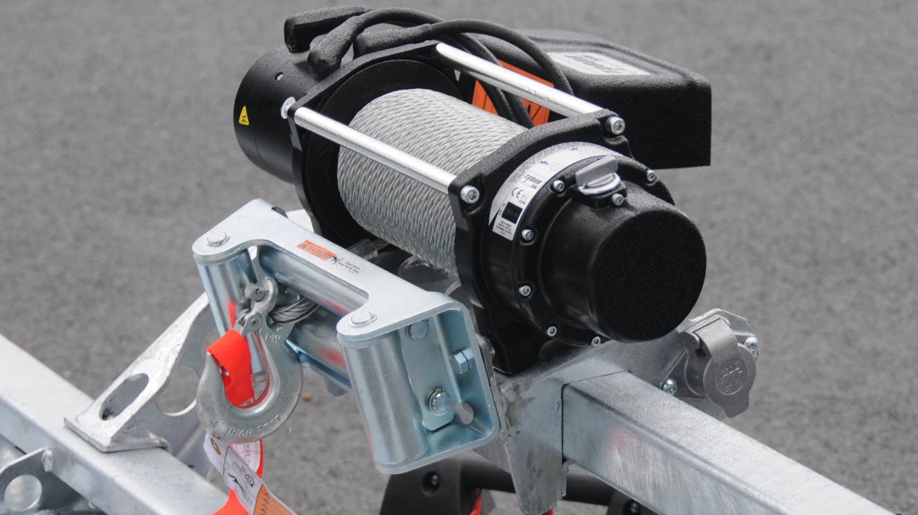 12v Electric operation winch, with steel wire cable, roller fairlead and remote control. Power pack available separately