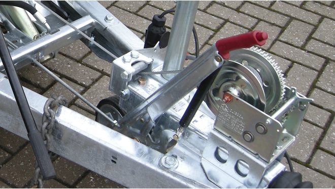 Manual winch 2 speed, steel cable and roller guide